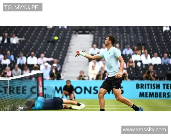 黄娜的足球人生：从草地到赛场的深度对话与心路历程探索